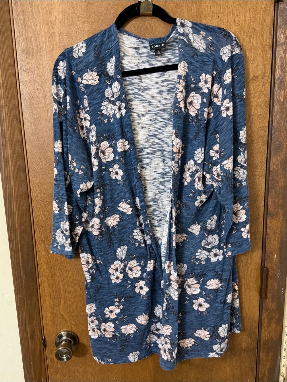 torrid 3 3X Blue Floral Open-Front Cardigan with Blush Flowers